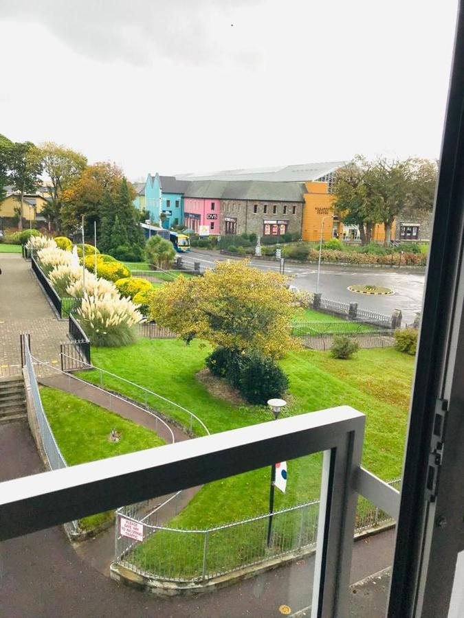 Courtyard Apartments Killarney Exterior foto